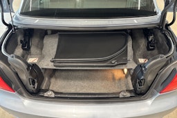 sininen BMW 320 2010 kuva 20.