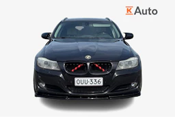 musta BMW 320 2011 kuva 4.
