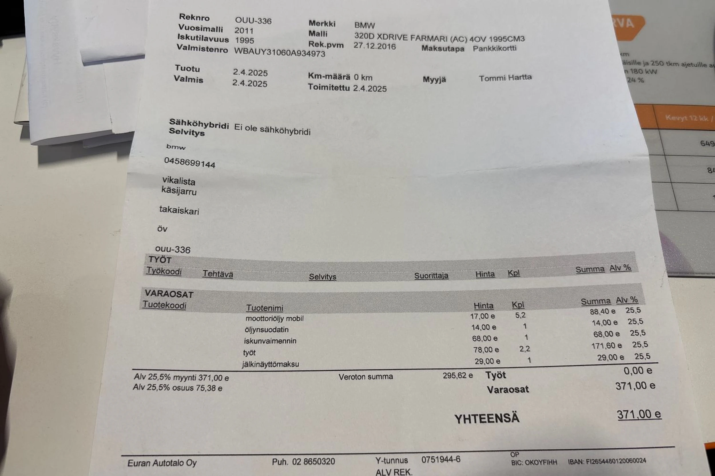 musta BMW 320 2011 kuva 23.