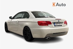 valkoinen BMW 320 2011 kuva 2.