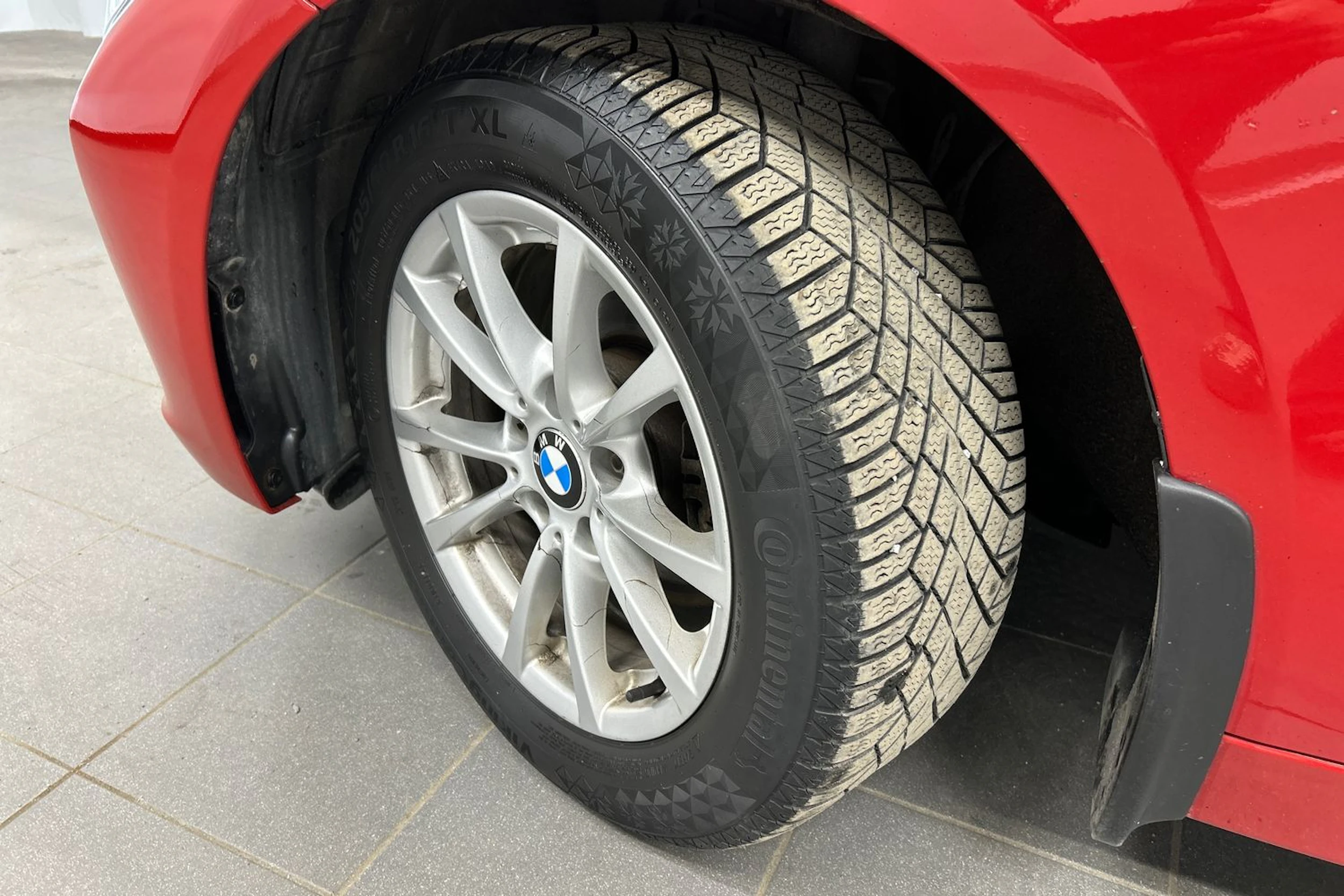 punainen BMW 320 2012 kuva 10.