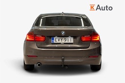 ruskea (beige) BMW 320 2012 kuva 3.