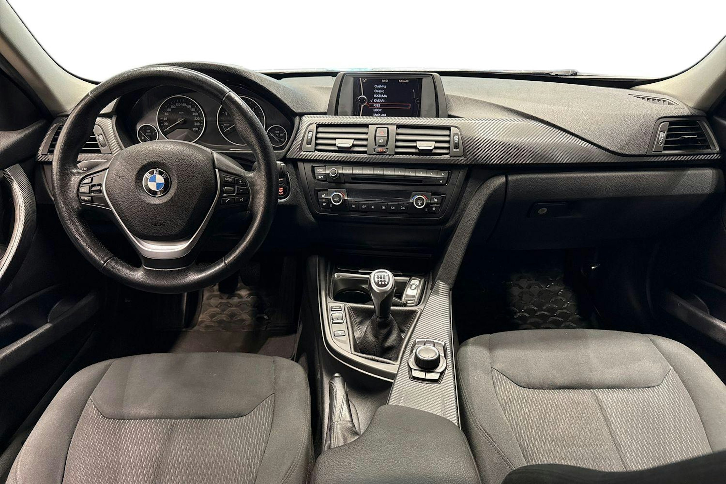 ruskea (beige) BMW 320 2012 kuva 9.