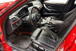 BMW 320 2012 kuva 3.