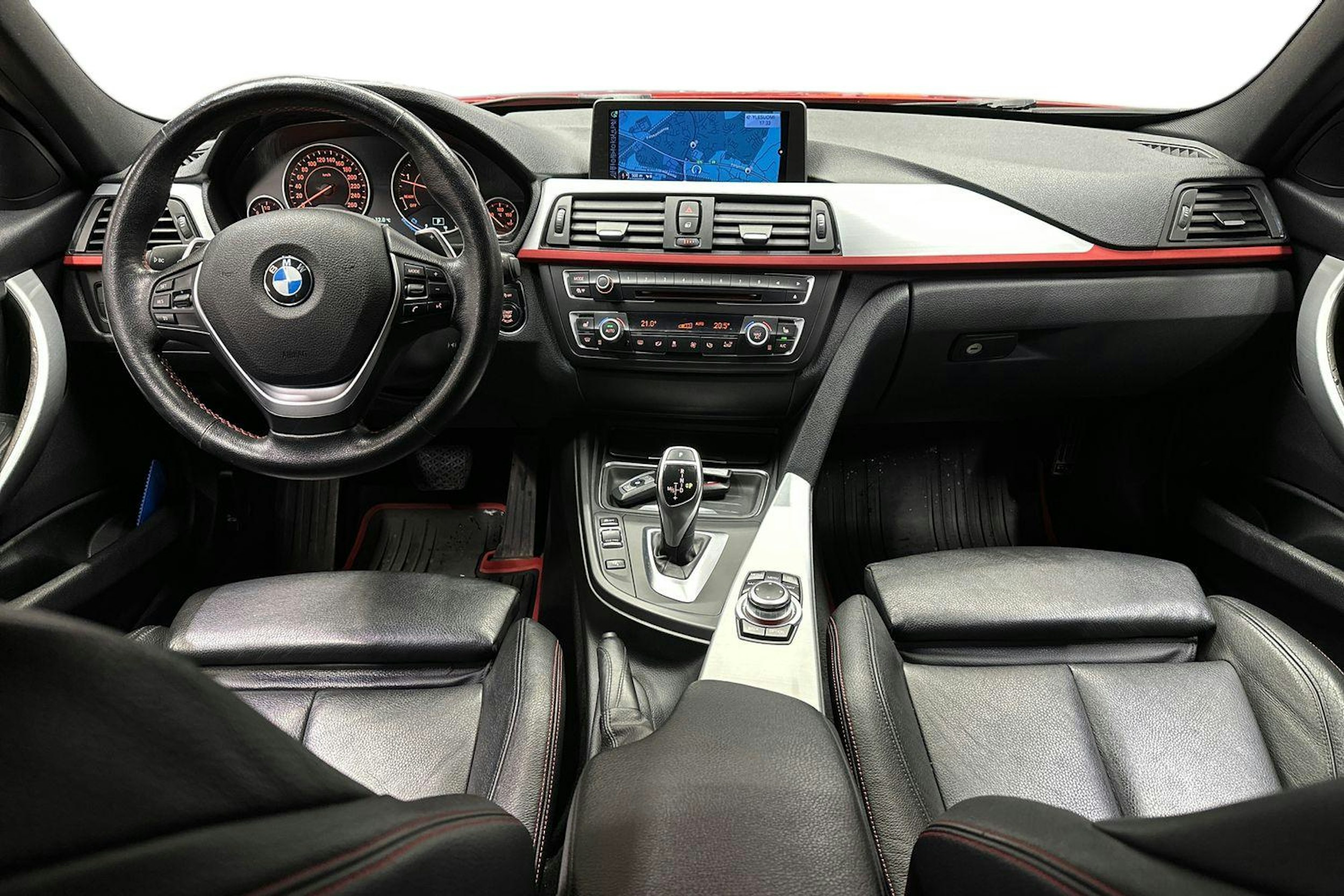 BMW 320 2012 kuva 9.