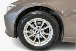ruskea (beige) BMW 320 2012 kuva 11.