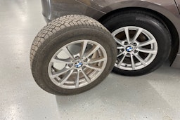 ruskea (beige) BMW 320 2012 kuva 13.