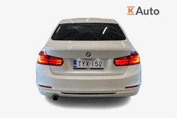 valkoinen BMW 320 2012 kuva 3.