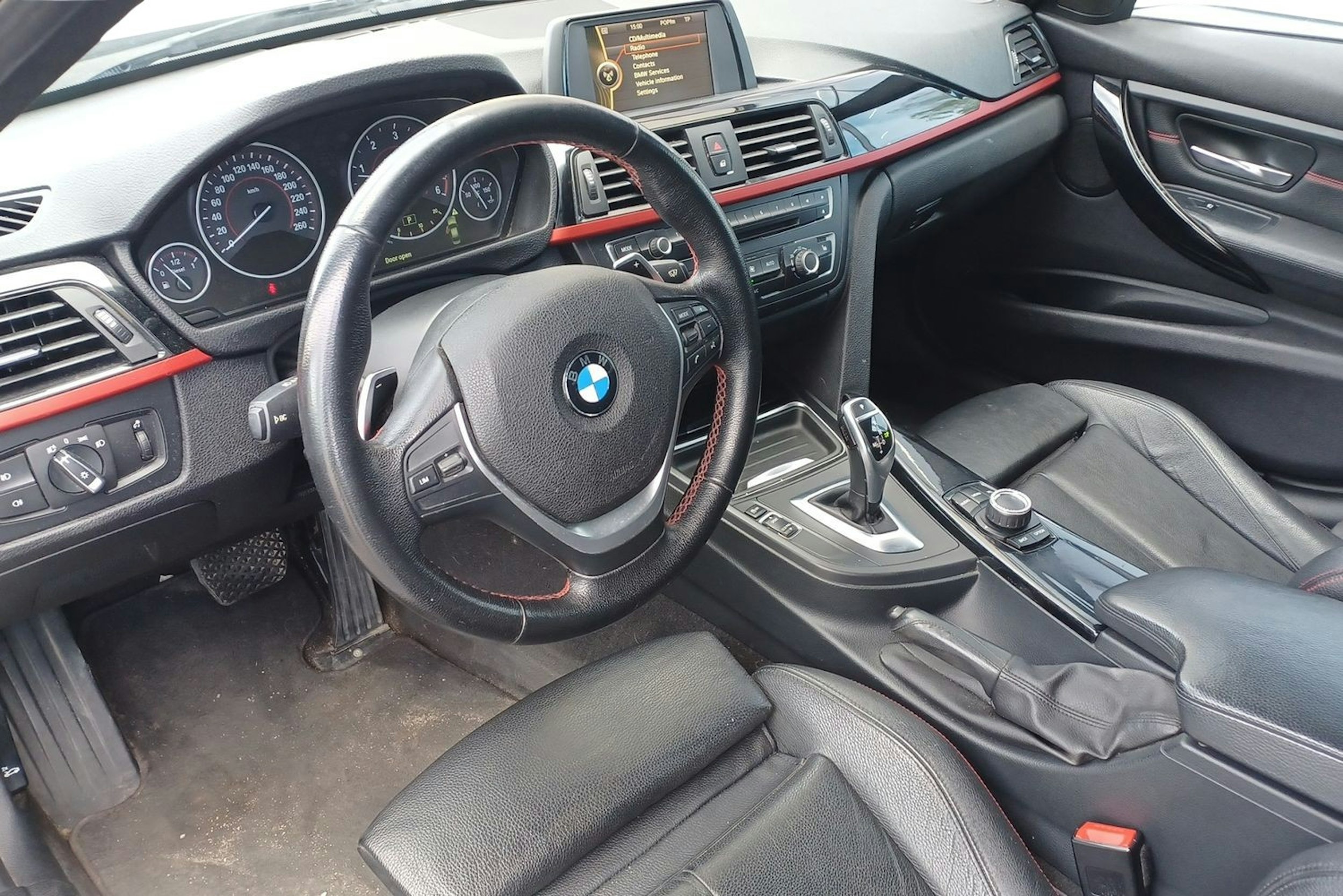 met. hopea BMW 320 2012 kuva 3.