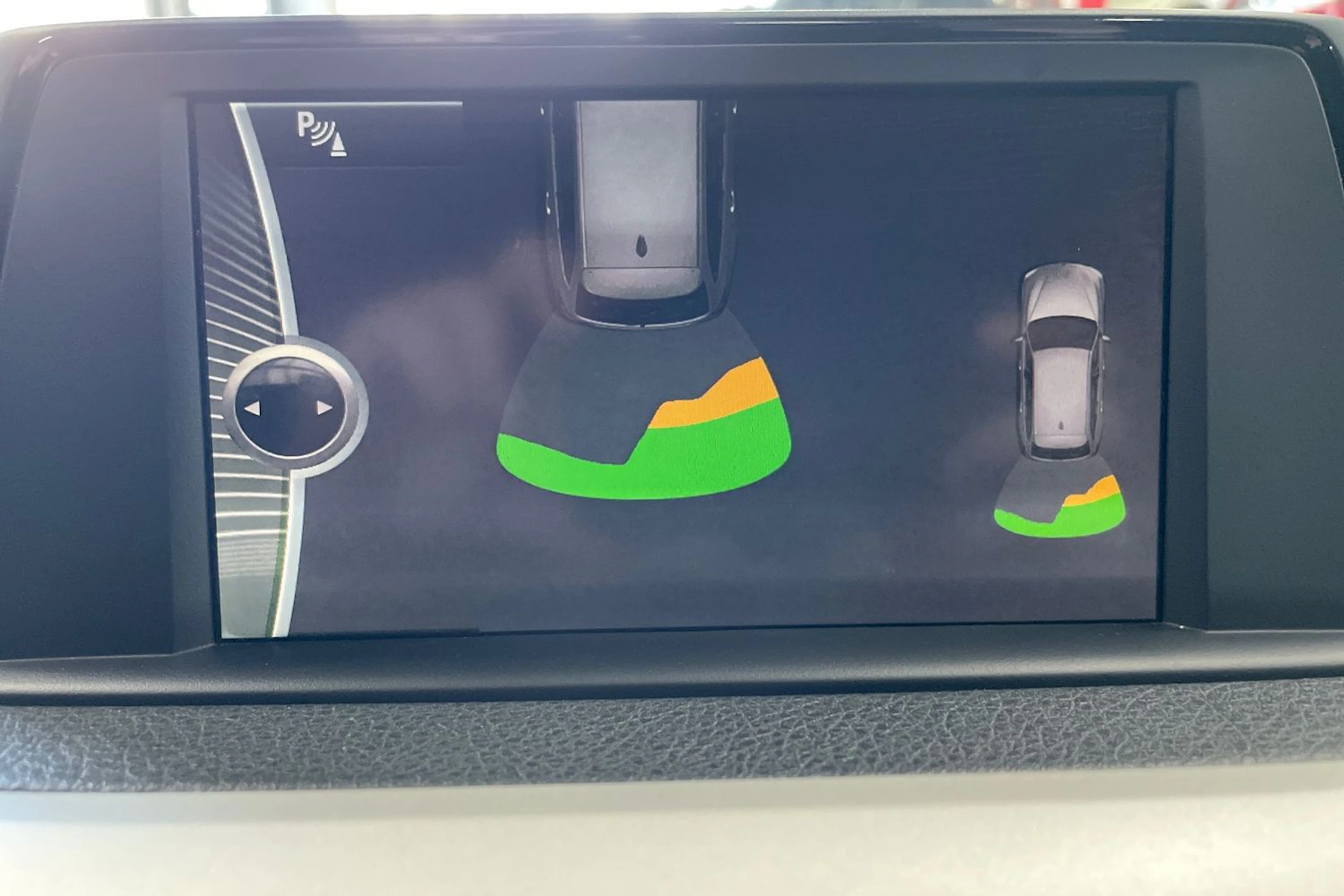 Sininen BMW 320 2013 kuva 20.