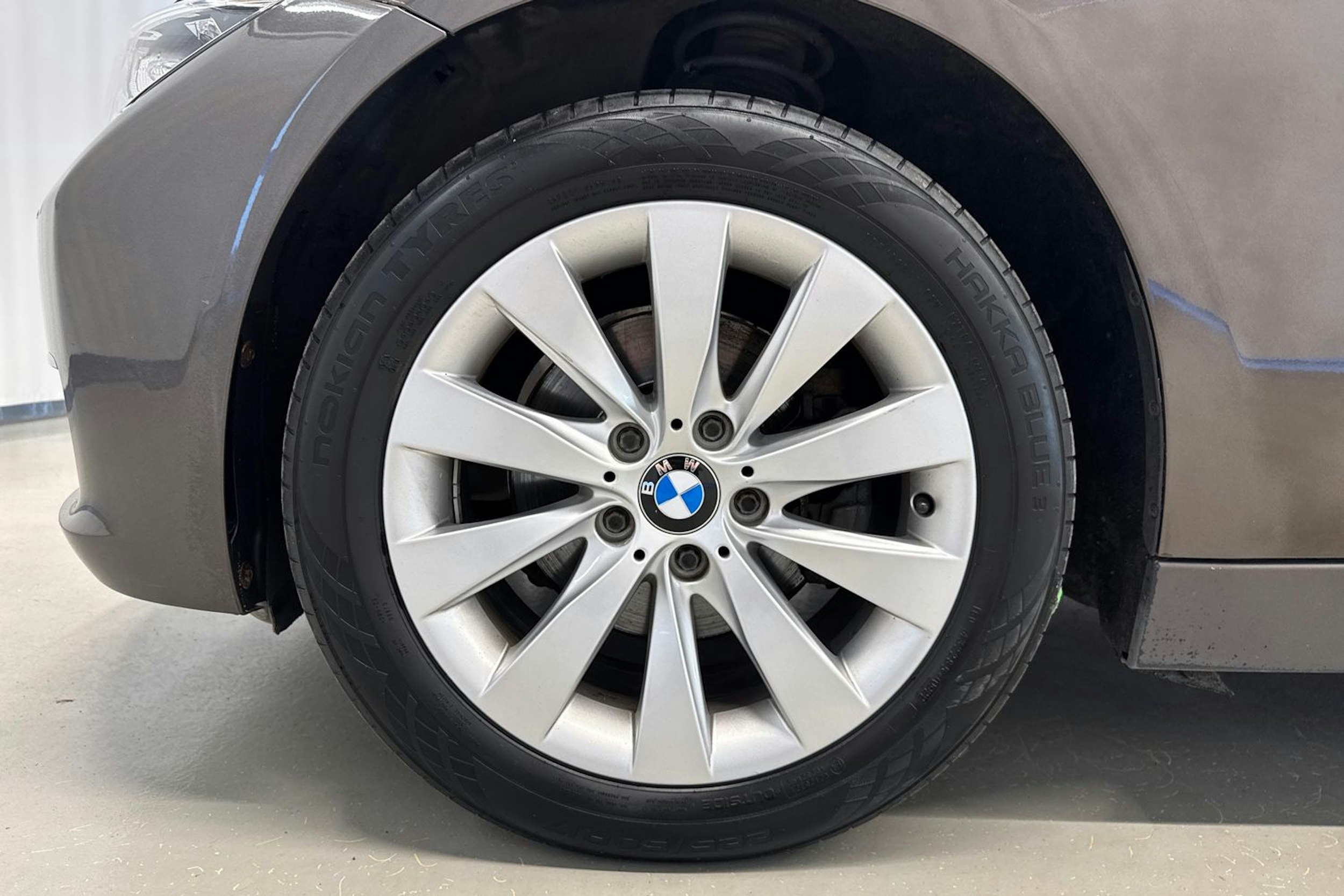 BMW 320 2013 kuva 13.