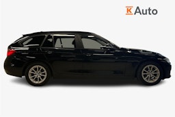 Musta BMW 320 2013 kuva 6.