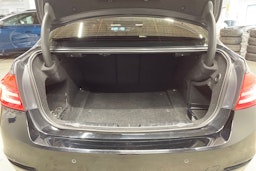 musta BMW 320 2013 kuva 15.