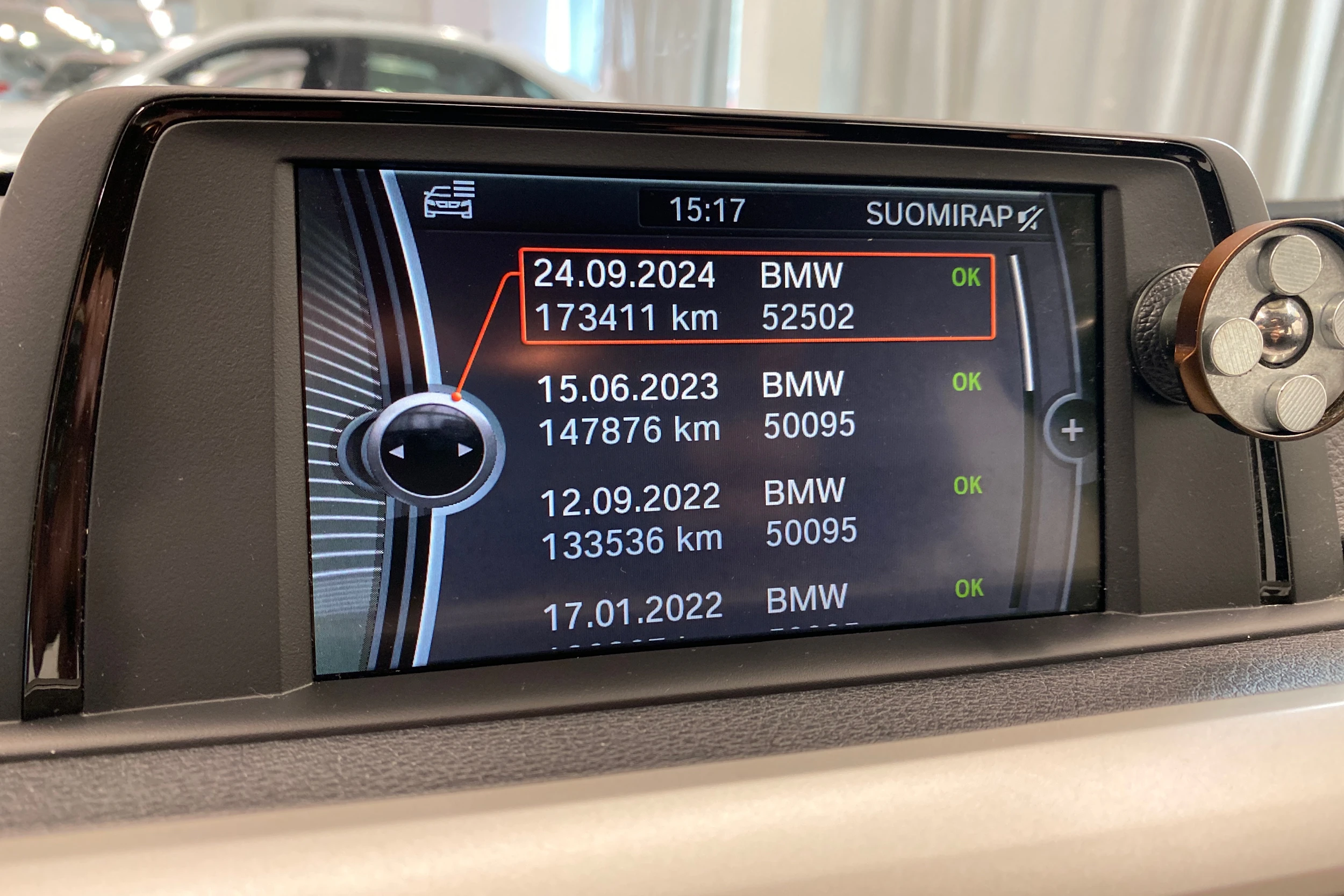 musta BMW 320 2014 kuva 20.