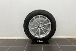 musta BMW 320 2014 kuva 21.