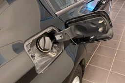 musta BMW 320 2014 kuva 35.