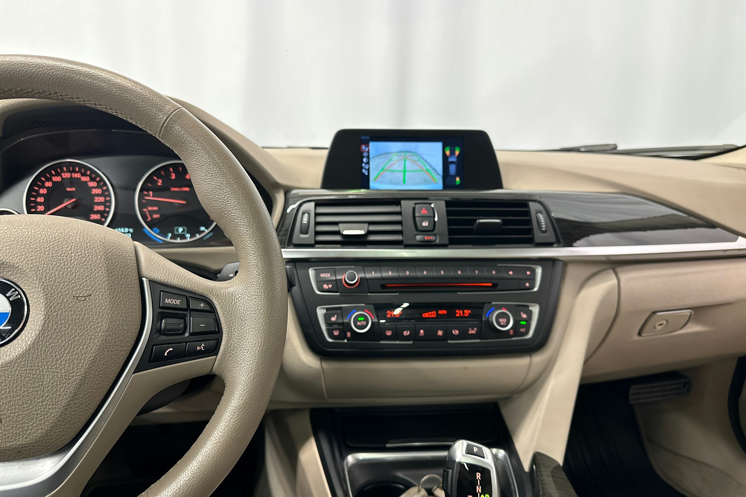 met. hopea BMW 320 2014 kuva 20.