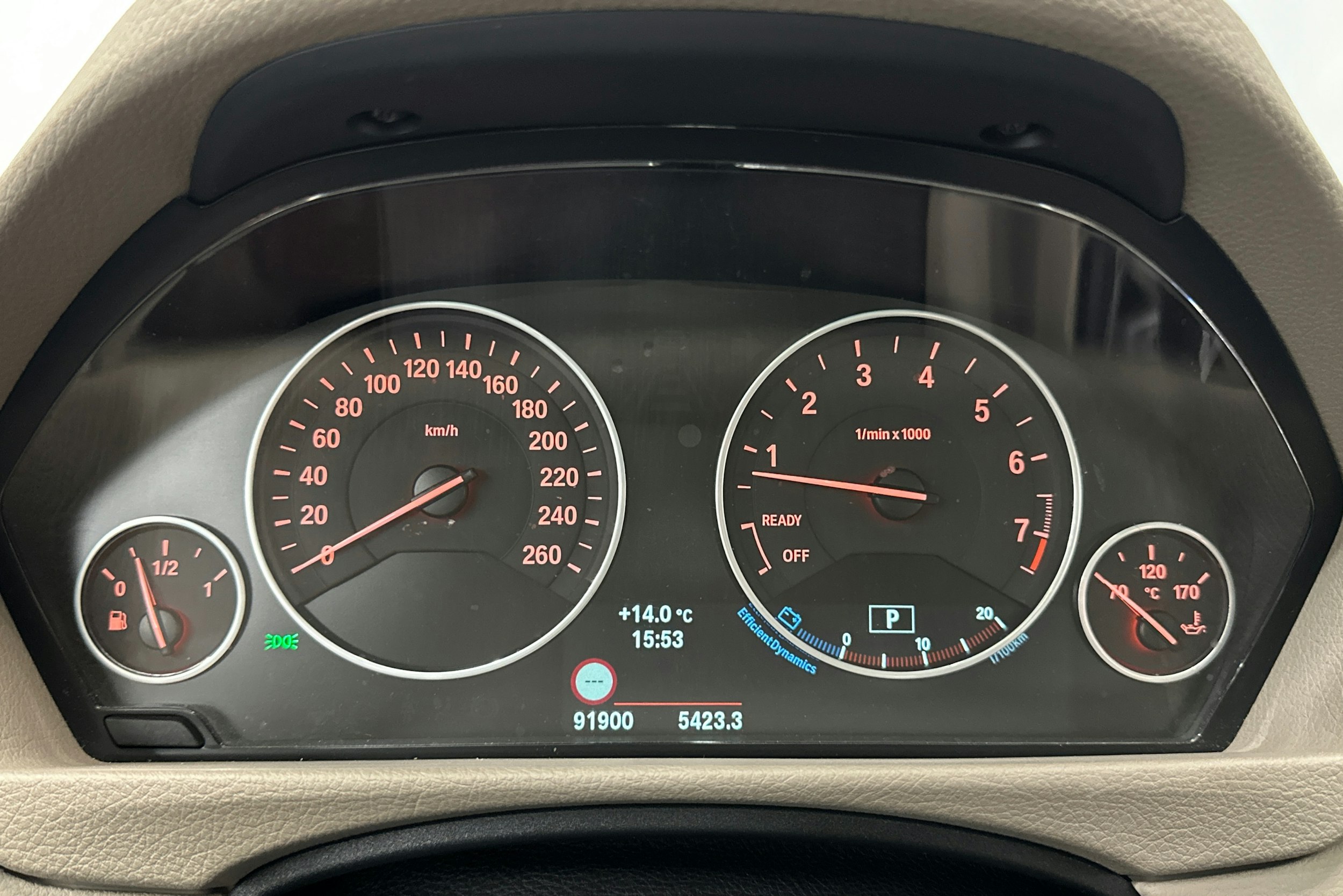 met. hopea BMW 320 2014 kuva 21.