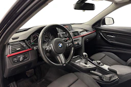 musta BMW 320 2015 kuva 6.