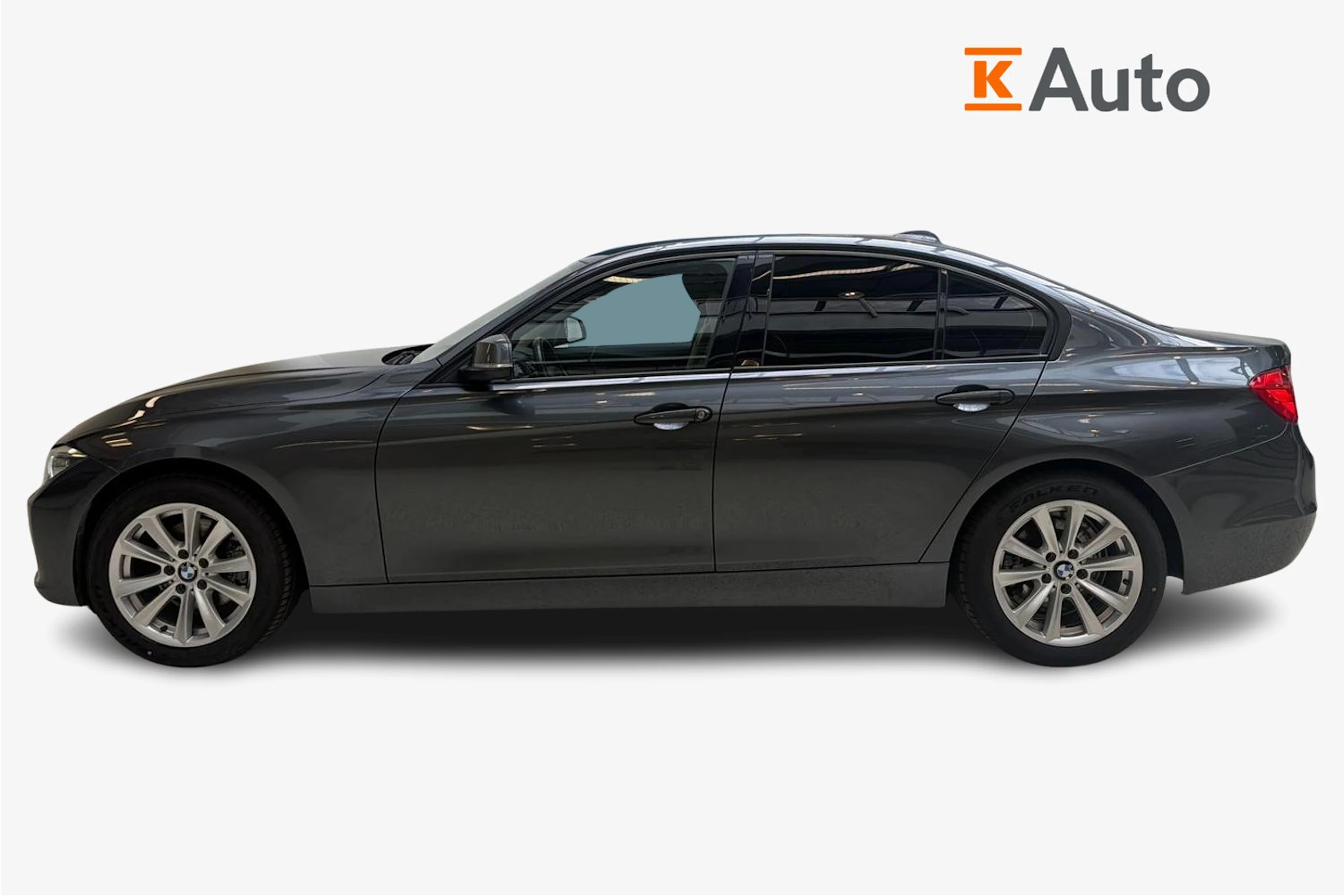 harmaa BMW 320 2014 kuva 5.