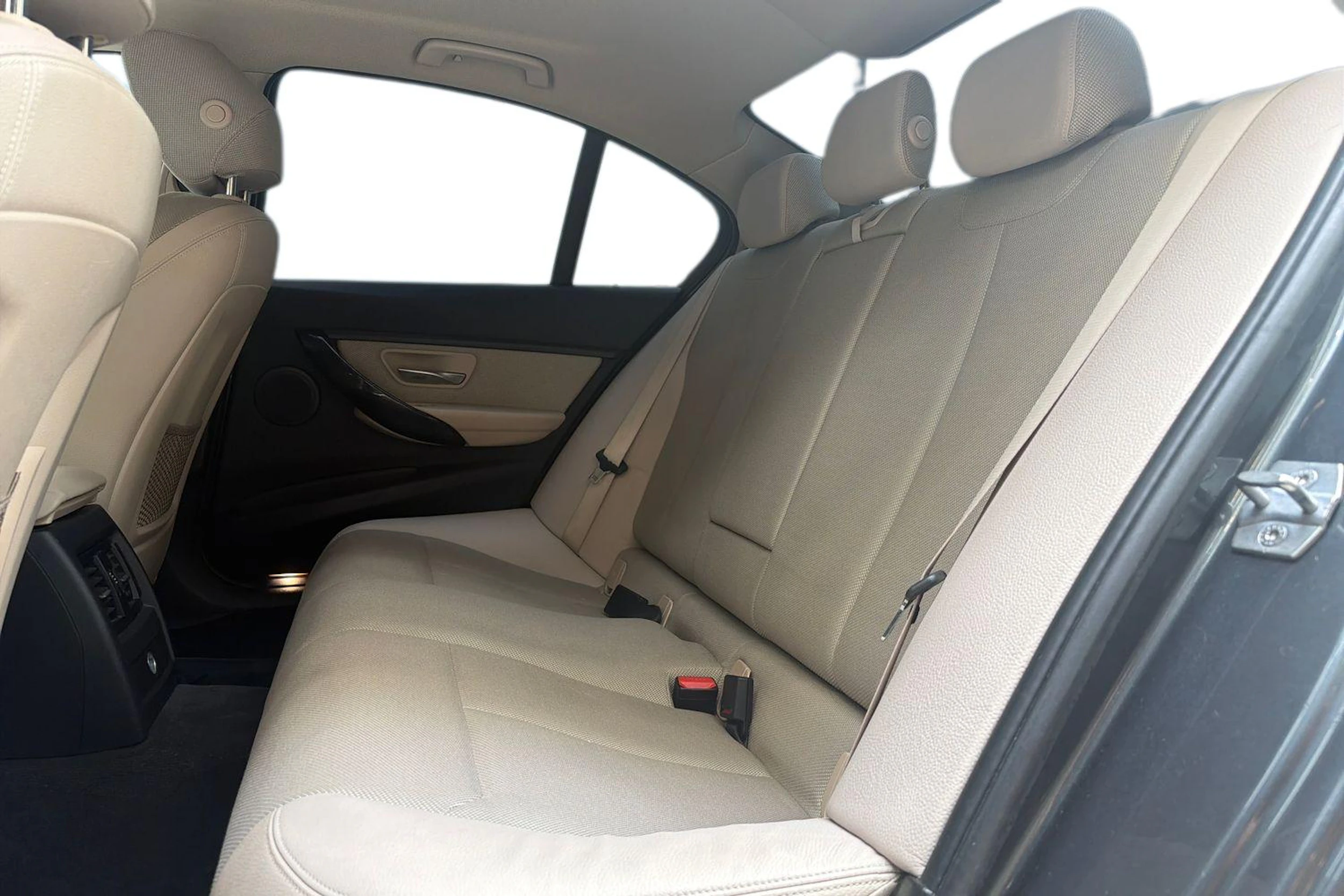 harmaa BMW 320 2014 kuva 8.