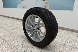 harmaa BMW 320 2014 kuva 10.