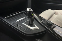 harmaa BMW 320 2014 kuva 20.