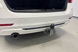 valkoinen BMW 320 2015 kuva 26.