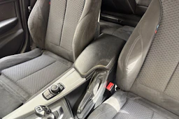 valkoinen BMW 320 2015 kuva 25.