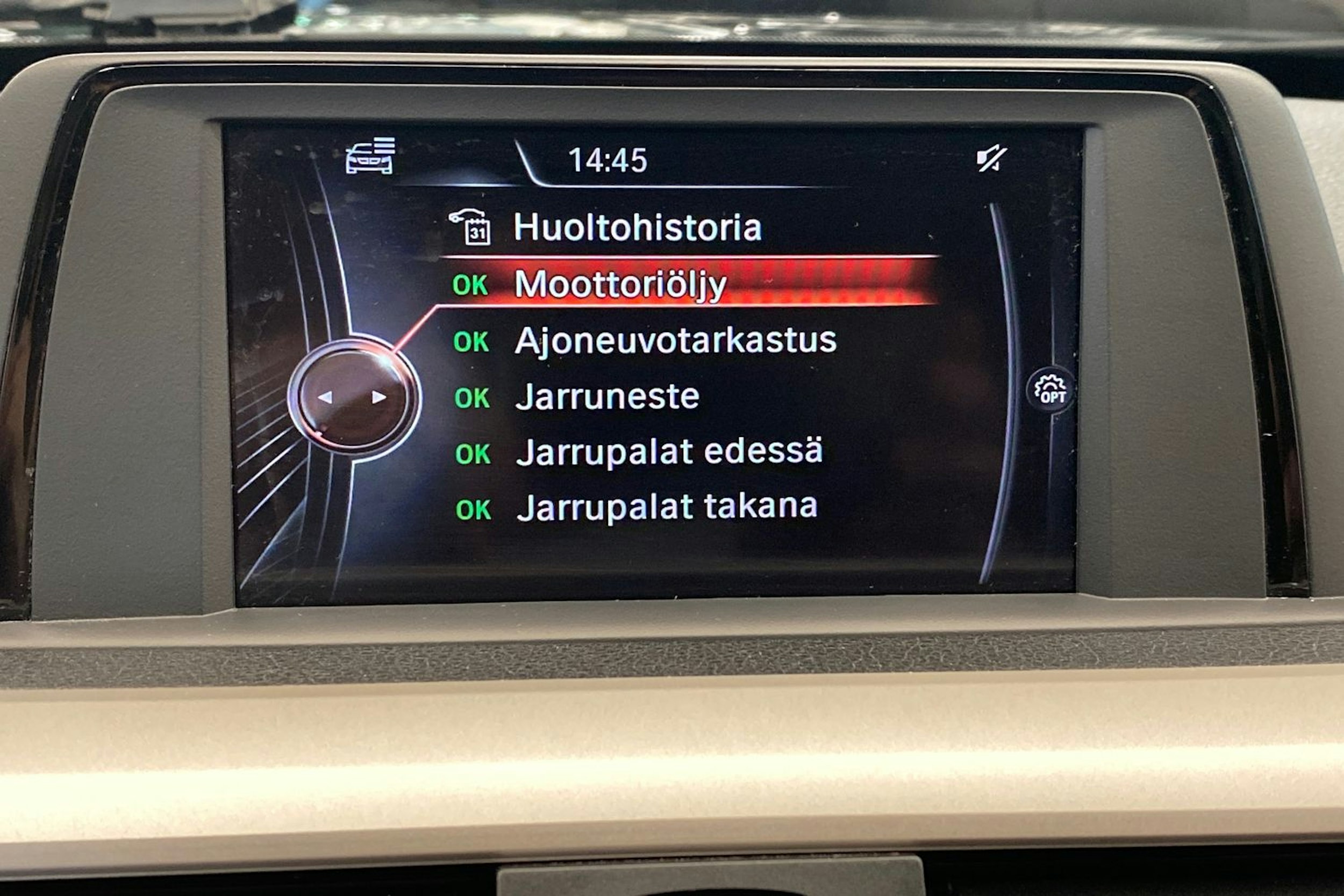 Harmaa BMW 320 2015 kuva 18.