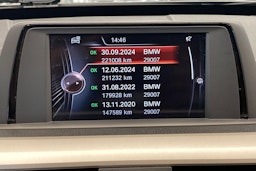 Harmaa BMW 320 2015 kuva 19.