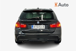 musta BMW 320 2015 kuva 3.