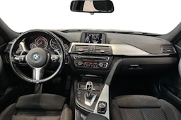 musta BMW 320 2015 kuva 9.