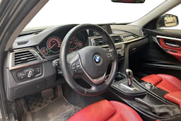 harmaa BMW 320 2016 kuva 3.