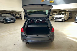 harmaa BMW 320 2016 kuva 23.