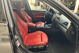 harmaa BMW 320 2016 kuva 25.