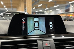 musta BMW 320 2017 kuva 23.