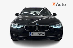 musta BMW 320 2016 kuva 4.