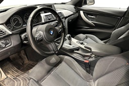 valkoinen BMW 320 2017 kuva 3.