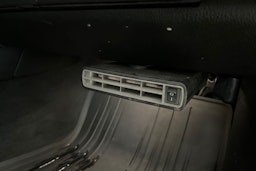 valkoinen BMW 320 2017 kuva 34.