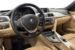 musta BMW 320 2017 kuva 8.