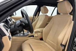 musta BMW 320 2017 kuva 16.