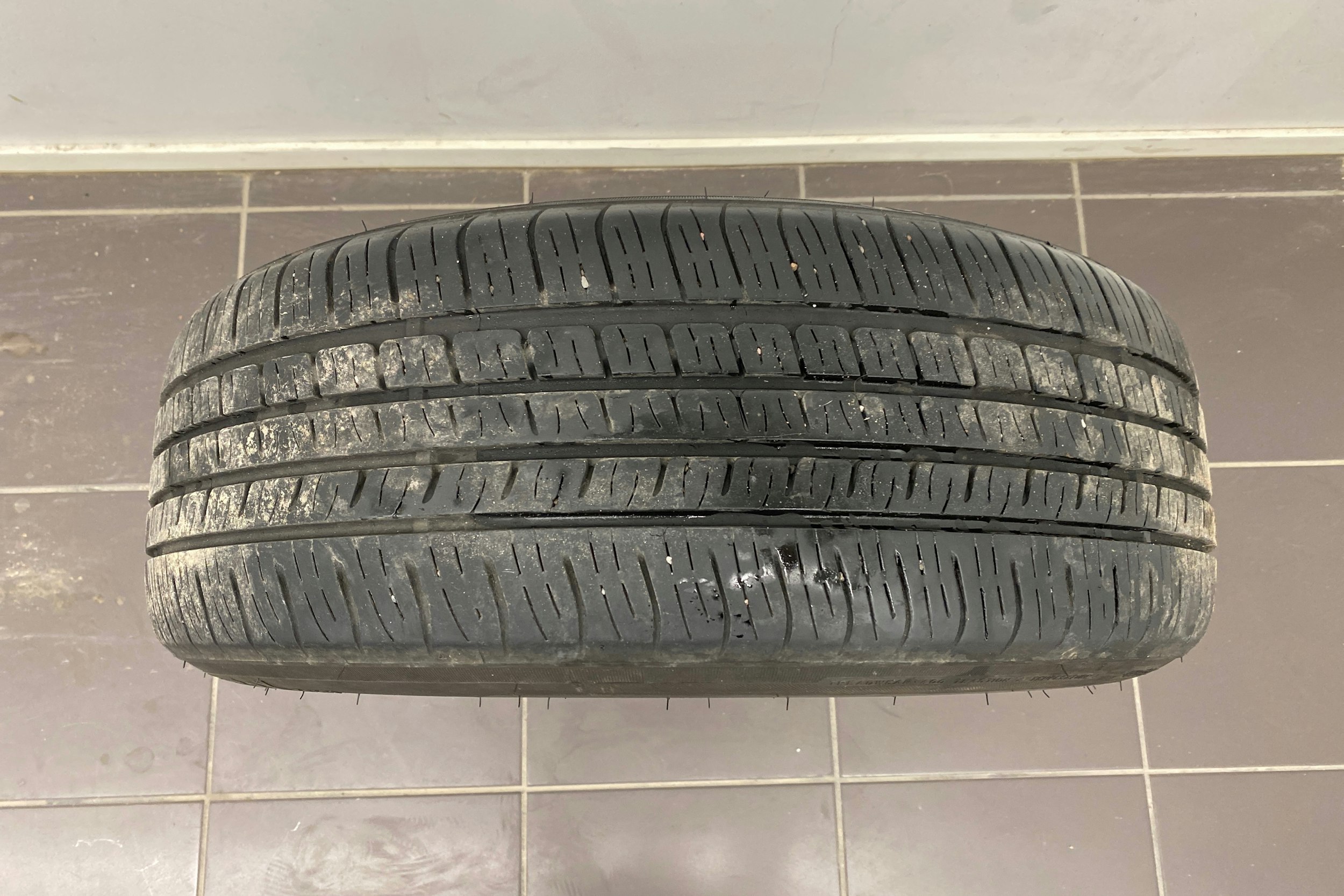 sininen BMW 320 2018 kuva 29.