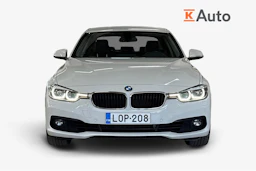 valkoinen BMW 320 2018 kuva 5.