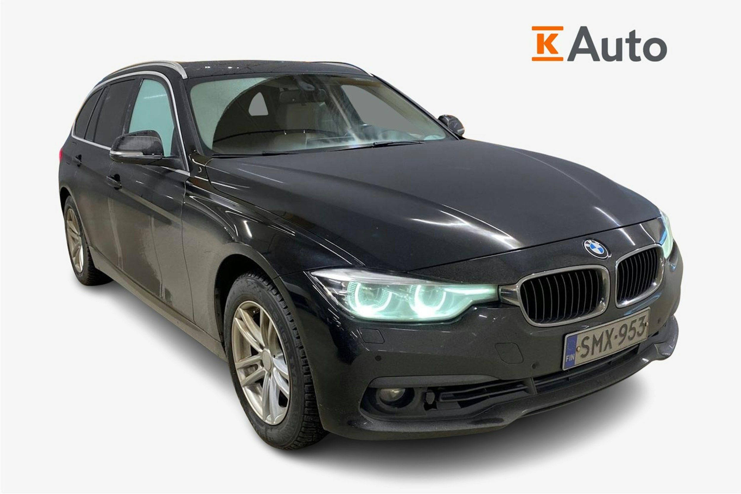 musta BMW 320 2018 kuva 1.