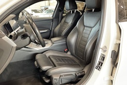 valkoinen BMW 320 2019 kuva 14.