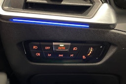 valkoinen BMW 320 2019 kuva 21.