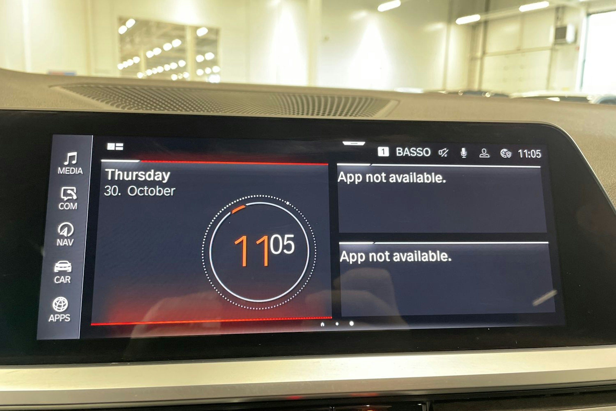 valkoinen BMW 320 2019 kuva 25.