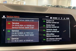 valkoinen BMW 320 2019 kuva 33.