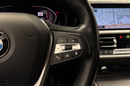 musta BMW 320 2019 kuva 20.